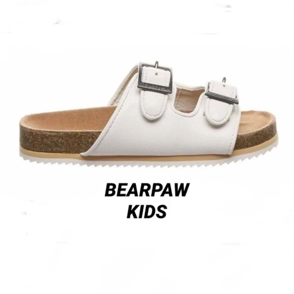 BEARPAW White Brooklyn Sandals